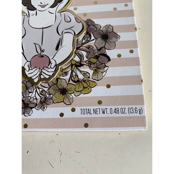 Disney's Snow White And The Seven Dwarfs 12 Pan Eye Shadow Palette NEW - Picture 3 of 12